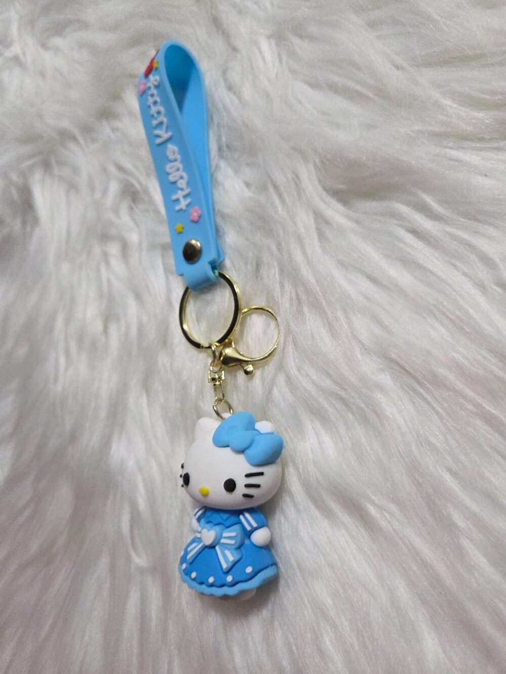 Hello Kitty Keychain - Picture 5 of 6